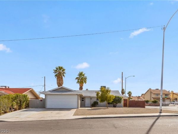 6629 Burgundy Way, Las Vegas, NV 89107