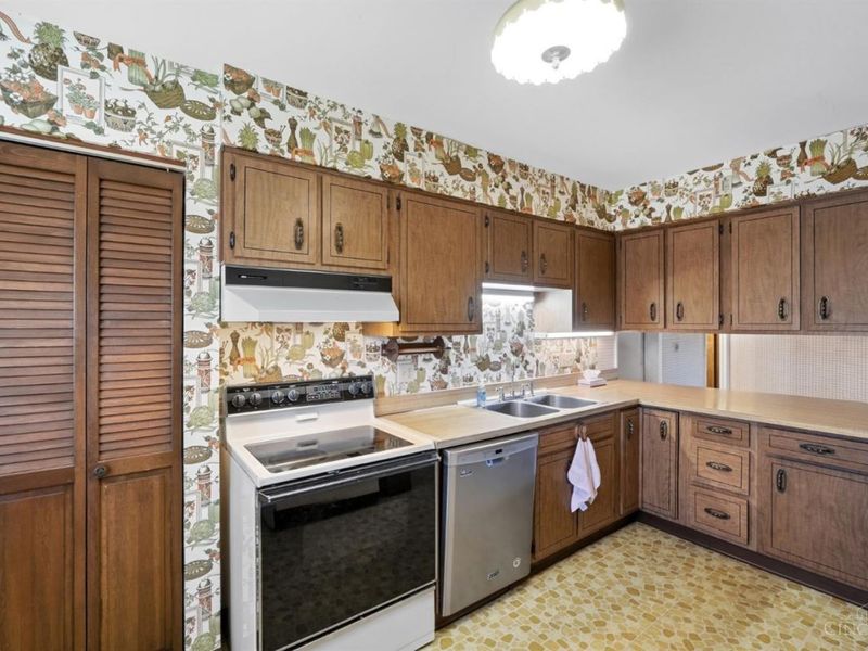 571 Libbejo Drive, Delhi Twp, OH 45233 Photo 13