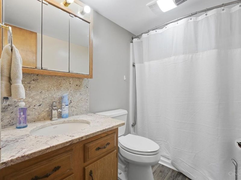 571 Libbejo Drive, Delhi Twp, OH 45233 Photo 14