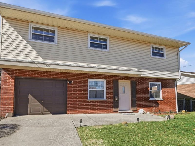 571 Libbejo Drive, Delhi Twp, OH 45233 Photo 2