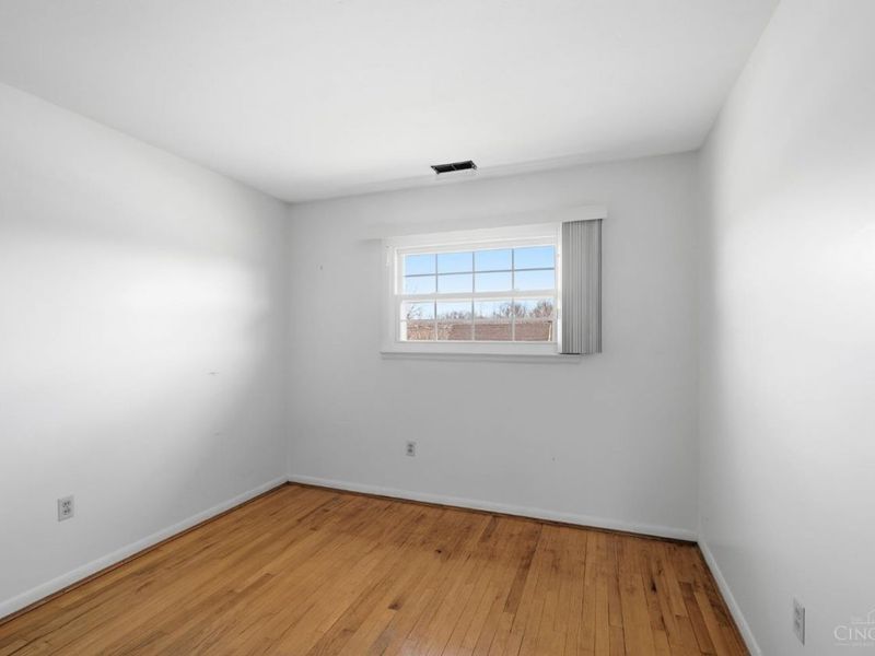 571 Libbejo Drive, Delhi Twp, OH 45233 Photo 23