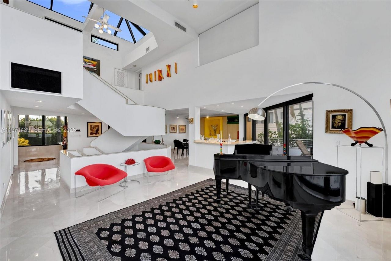 279 N Hibiscus Dr, Miami Beach, FL 33139 Photo