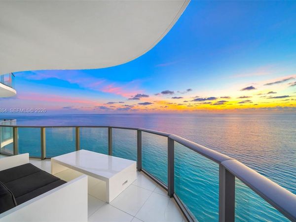 19575 Collins Ave , Unit 30, Sunny Isles Beach, FL 33160