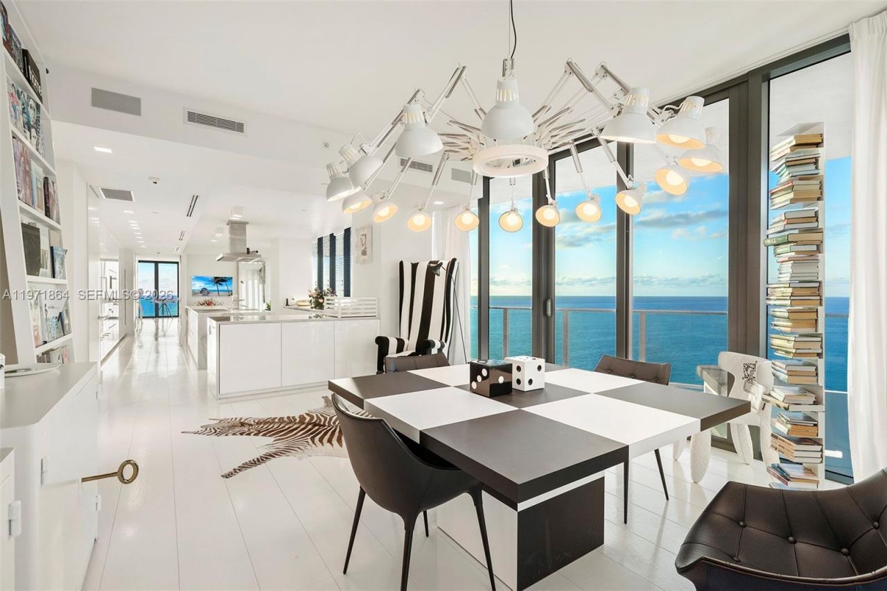 19575 Collins Ave, Unit 30, Sunny Isles Beach, FL 33160 Photo