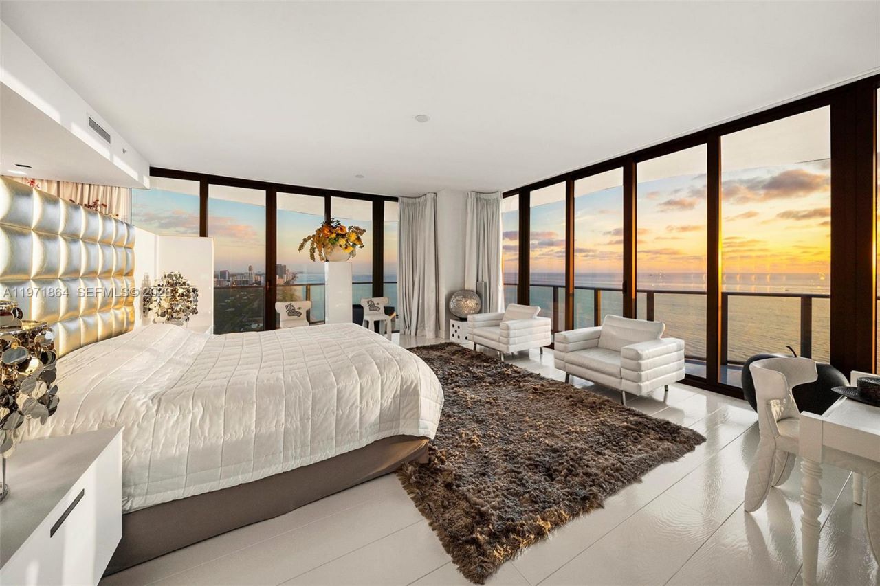 19575 Collins Ave, Unit 30, Sunny Isles Beach, FL 33160 Photo