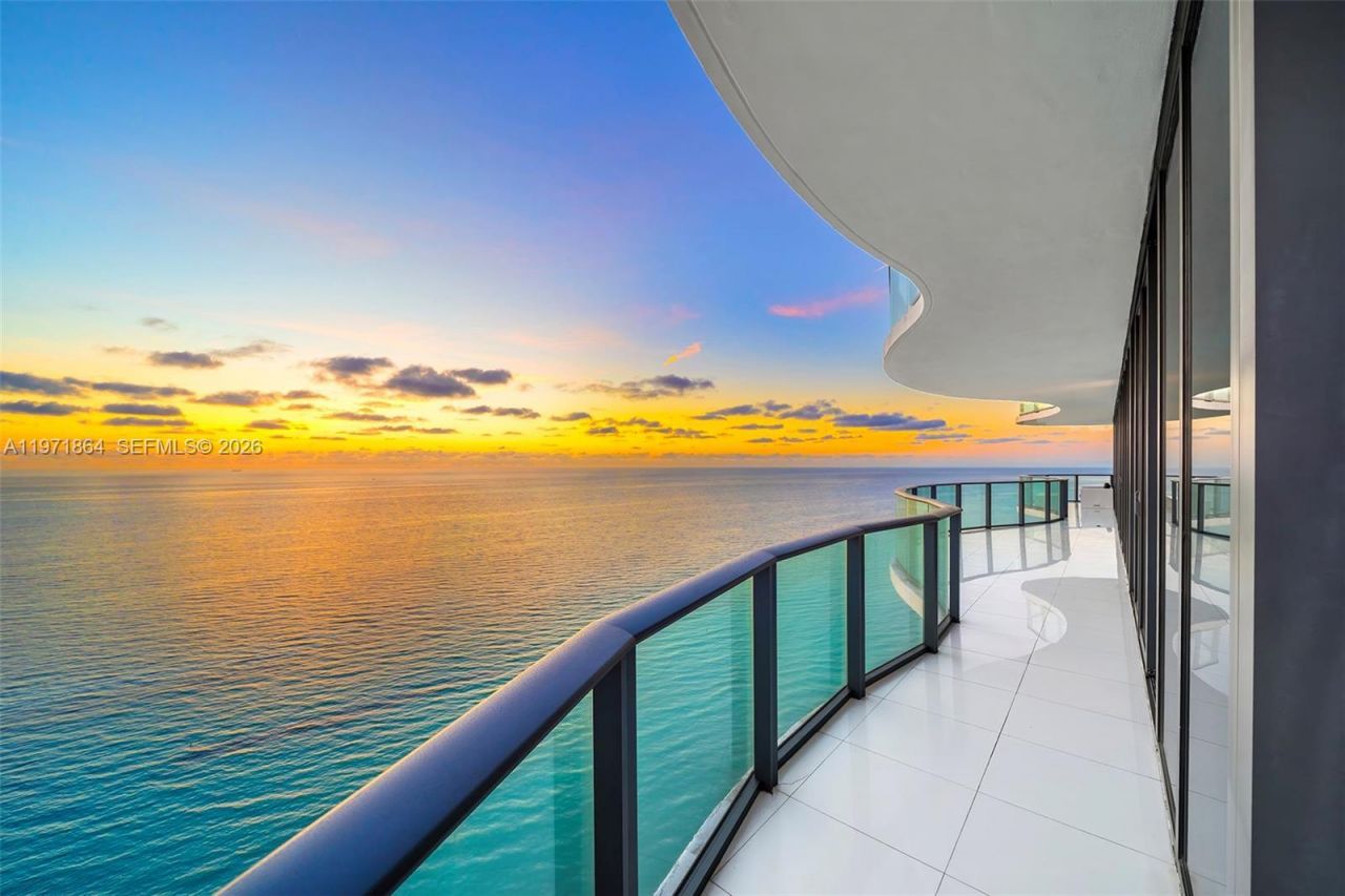 19575 Collins Ave, Unit 30, Sunny Isles Beach, FL 33160 Photo