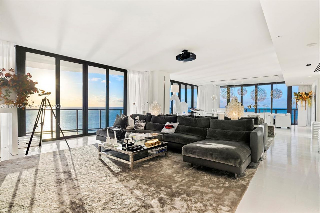 19575 Collins Ave, Unit 30, Sunny Isles Beach, FL 33160 Photo