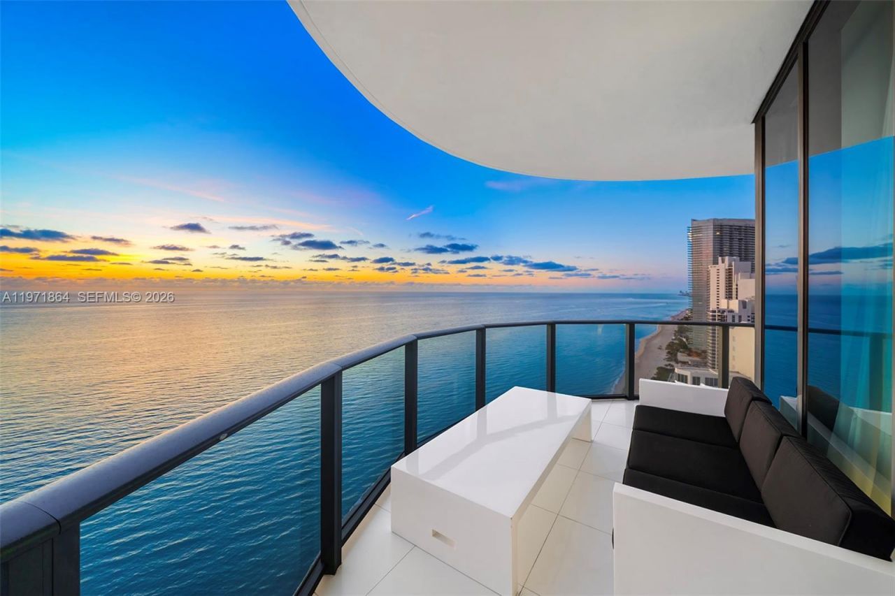 19575 Collins Ave, Unit 30, Sunny Isles Beach, FL 33160 Photo