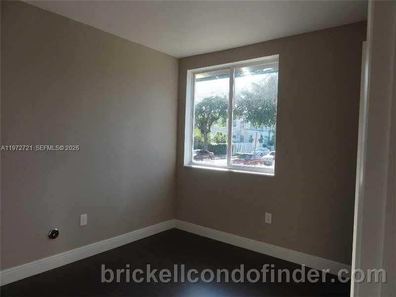 1469 SW 5th St , Unit 8, Miami, FL 33135 Photo