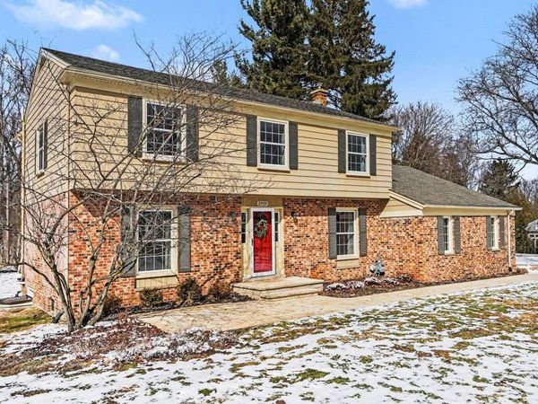 2929 Laurentide Drive, Ann Arbor, MI 48103