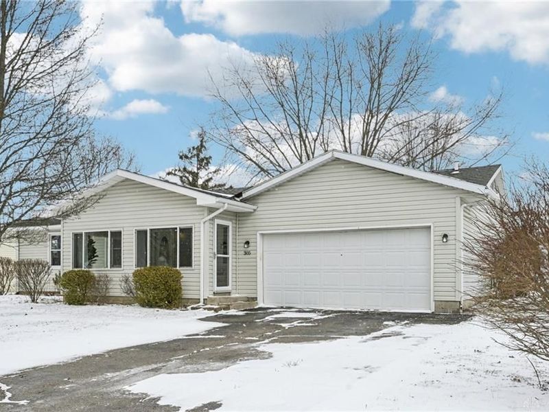 305 Eastview Drive, Urbana, OH 43078 Photo 1