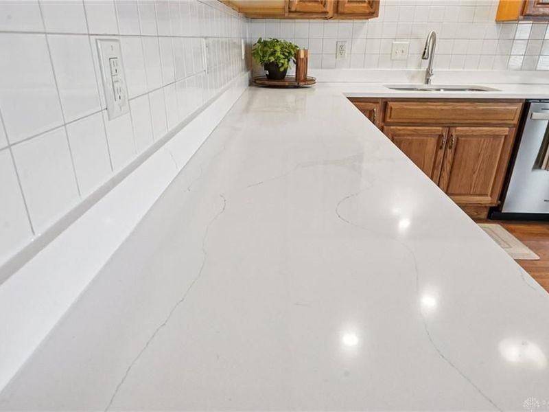 305 Eastview Drive, Urbana, OH 43078 Photo 2