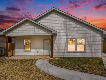 1317 E Tucker Street, Fort Worth, TX 76104
