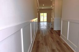 2056 Allan Crest Road  photo 4