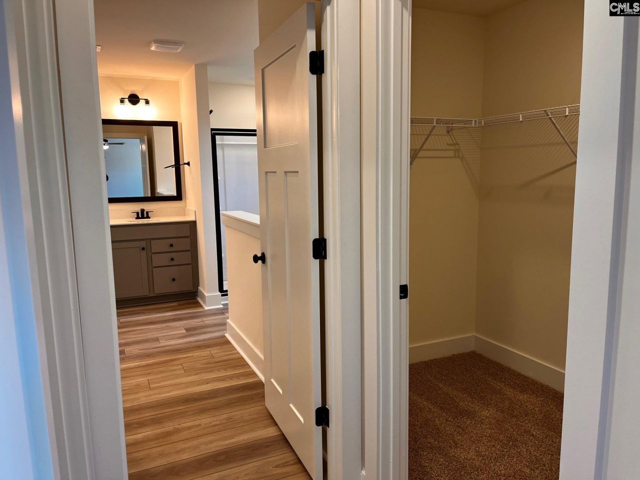 2056 Allan Crest Road  Photo 26