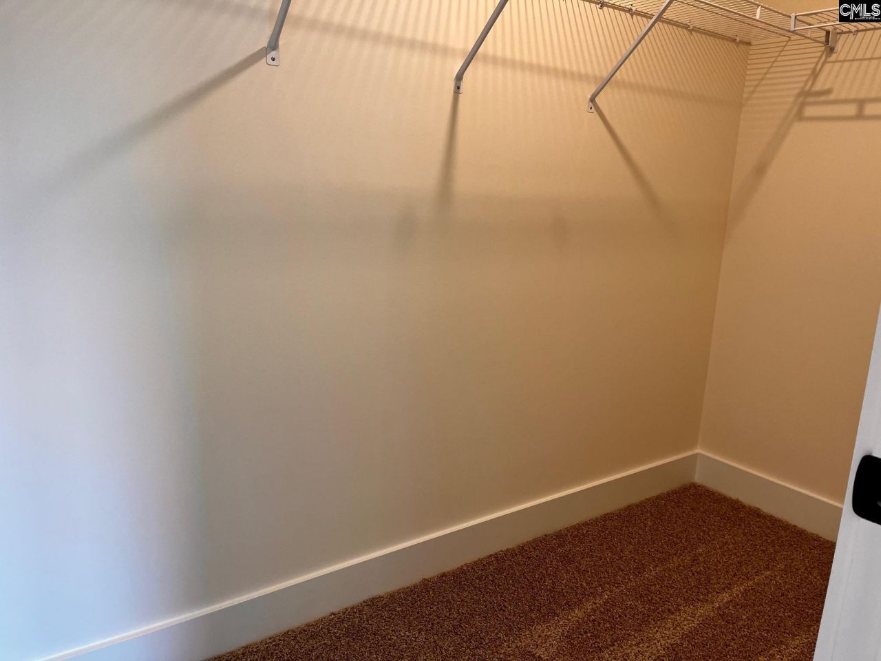 2056 Allan Crest Road  Photo 41