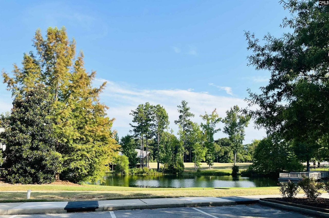 2056 Allan Crest Road  Photo 52