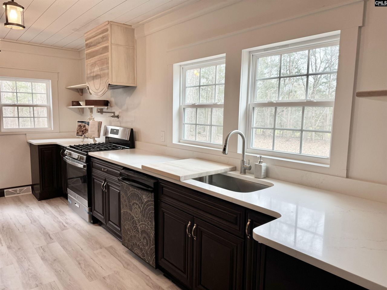 2720 Kennerly Road Photo 14