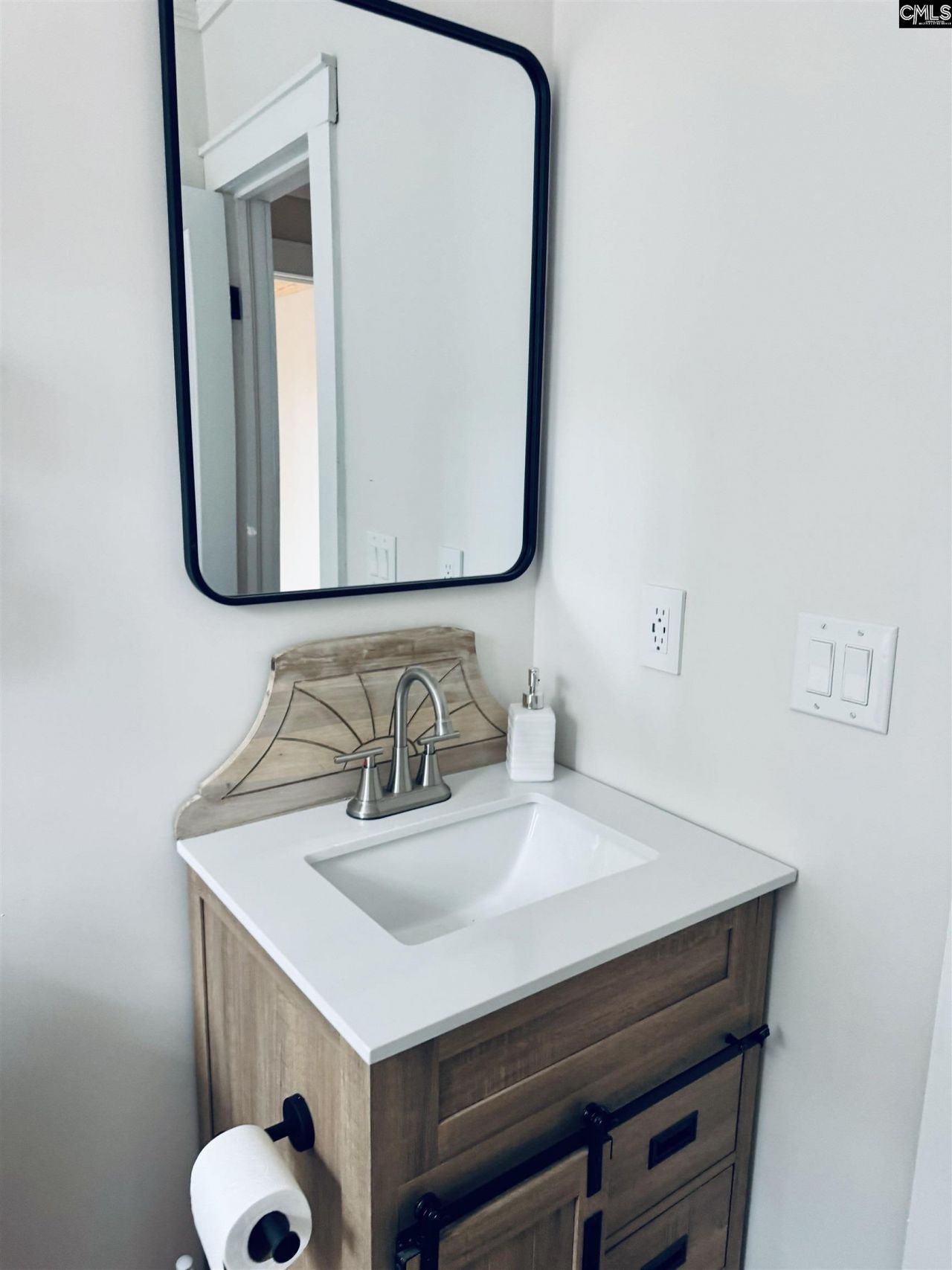 2720 Kennerly Road Photo 35