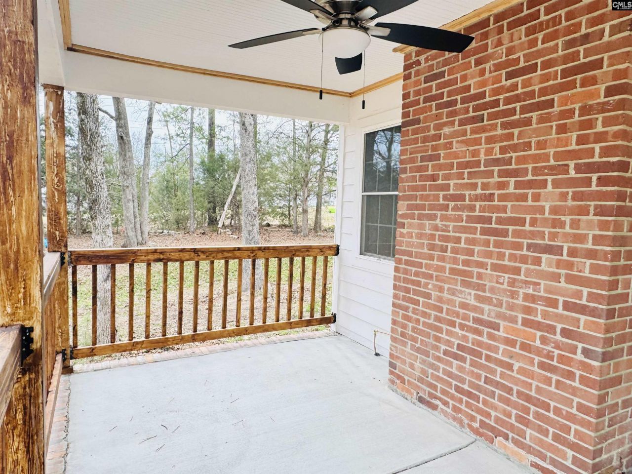 2720 Kennerly Road Photo 8