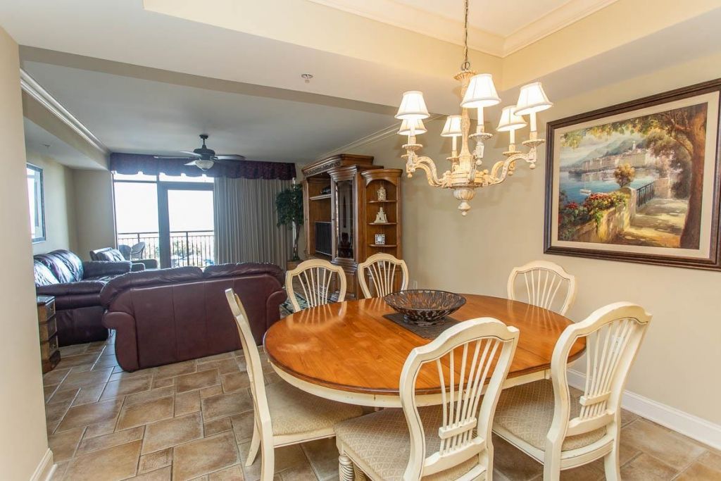 100 North Beach Blvd. Photo 17