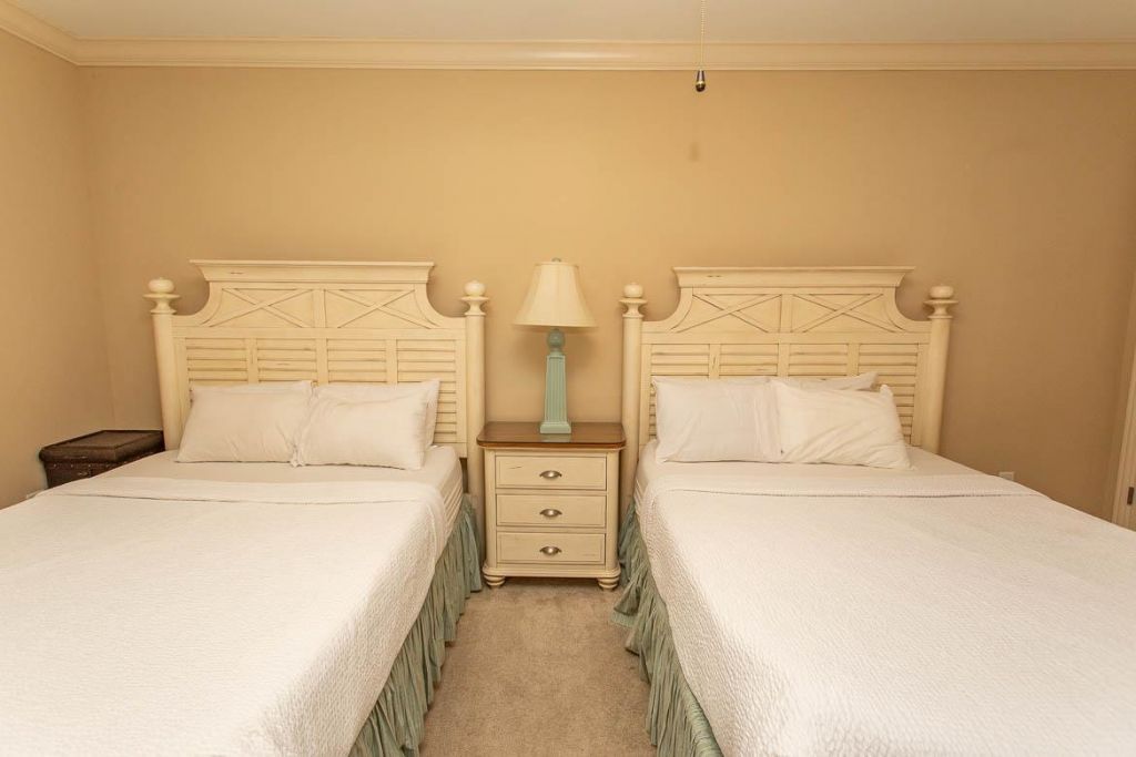 100 North Beach Blvd. Photo 6