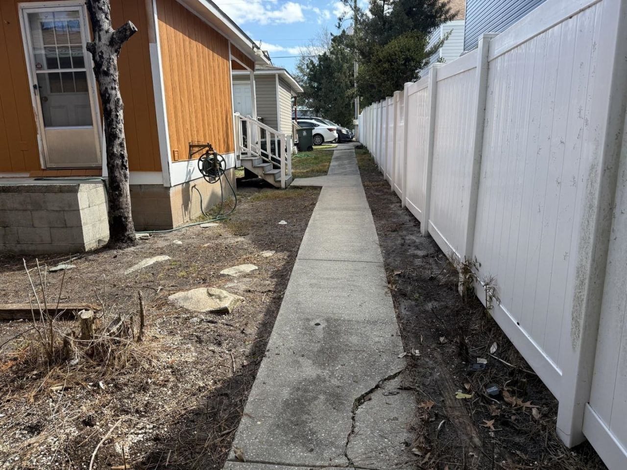 2008 Edge Dr.  Photo 14