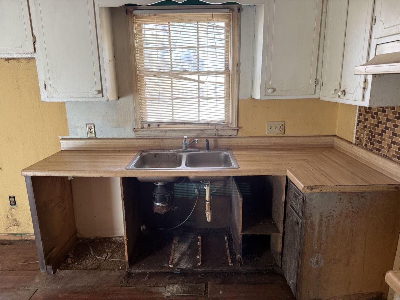 2008 Edge Dr.  Photo 17