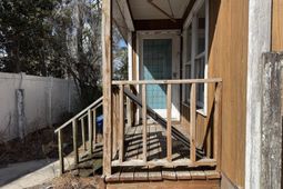 2008 Edge Dr.  photo 4