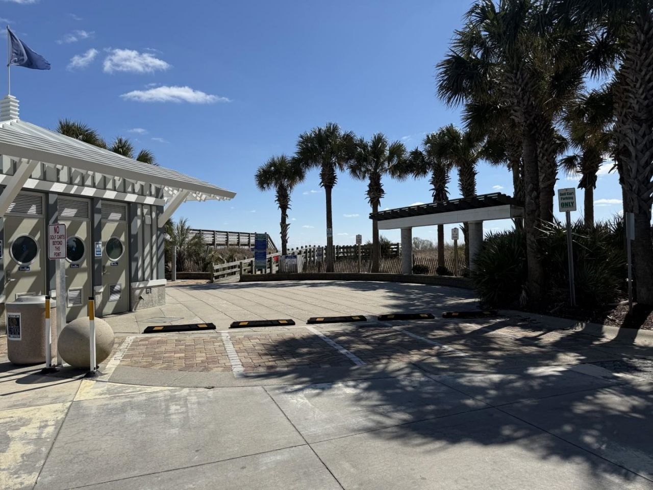 2008 Edge Dr.  Photo 37