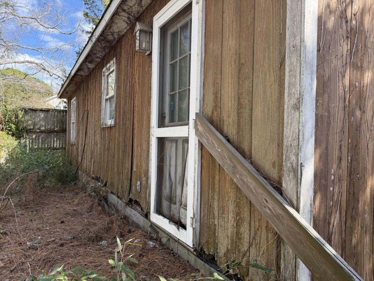 2008 Edge Dr.  Photo 6