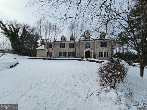 1 DUNMINNING ROAD, NEWTOWN SQUARE, PA 19073