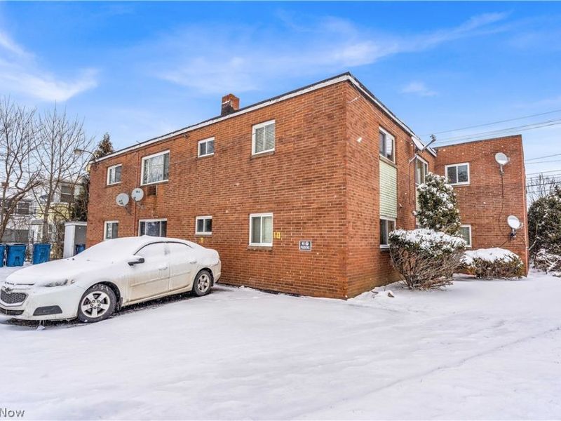 4428 Turney Road, Unit 201, Cleveland, OH 44105 Photo 20