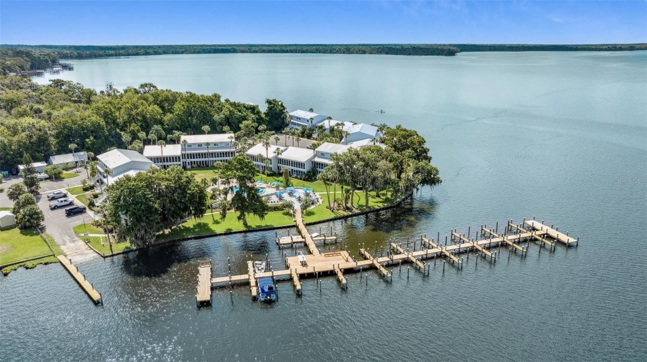 210 River Bend Place, Unit B, Welaka, FL 32193 Photo