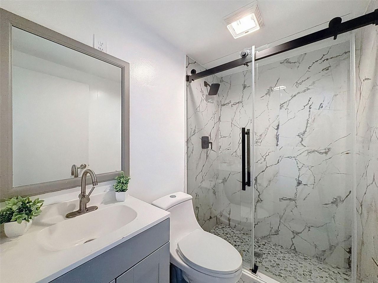 2206 Howard Lane , Tampa, FL 33612 Photo