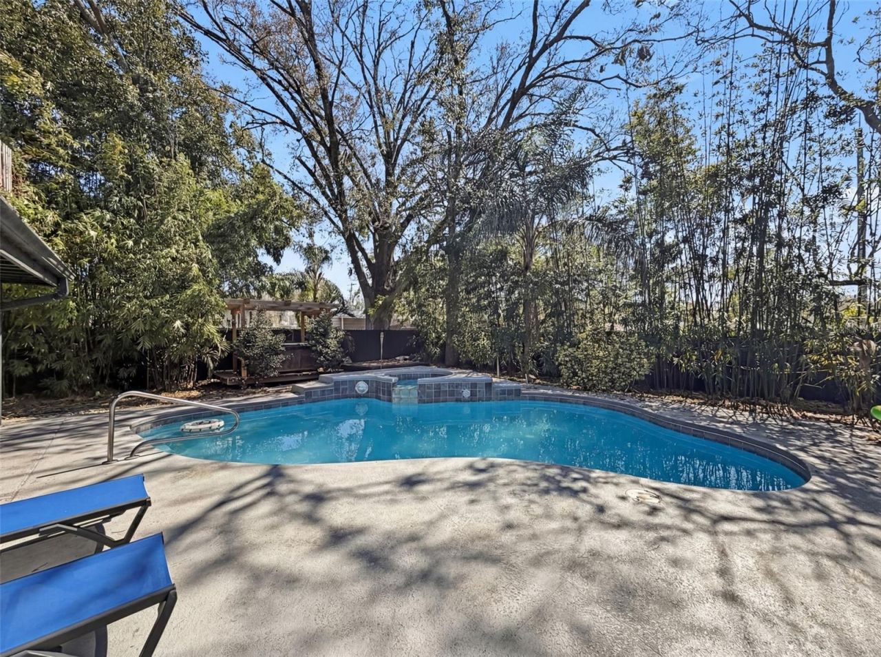 2206 Howard Lane , Tampa, FL 33612 Photo