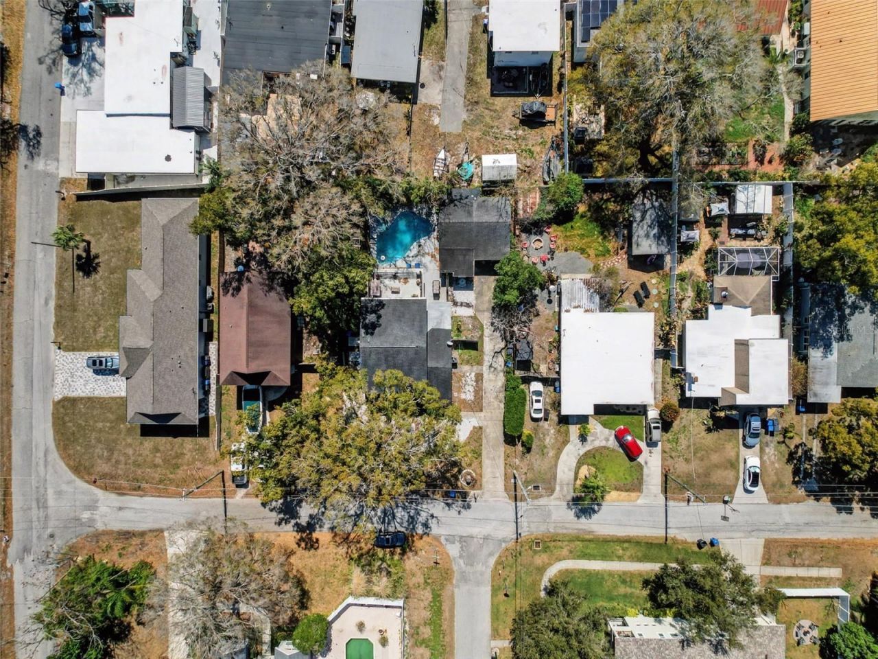 2206 Howard Lane , Tampa, FL 33612 Photo