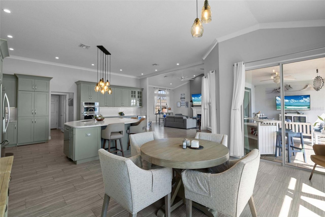 6005 Beach View Drive, Auburndale, FL 33823 Photo