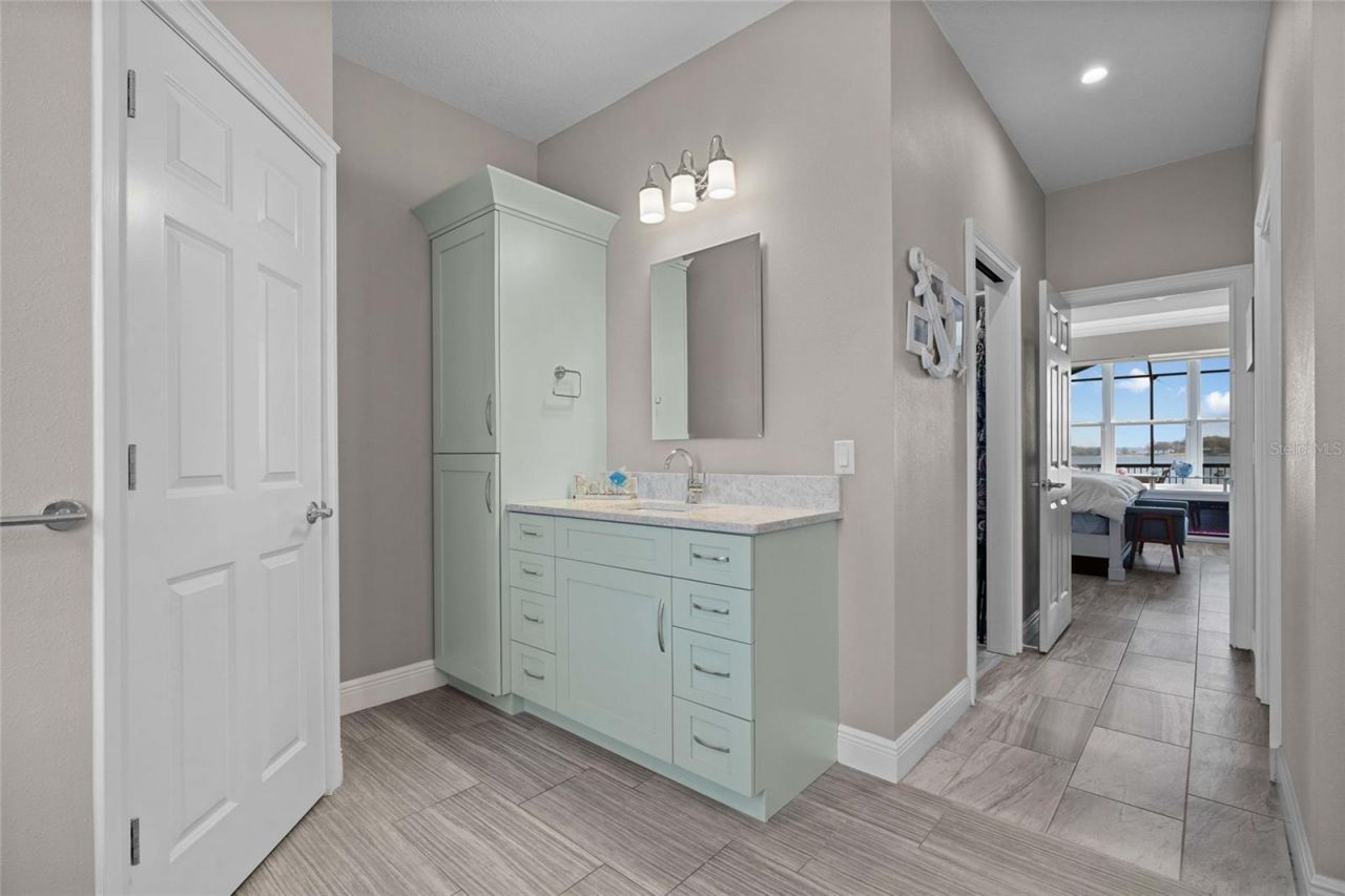 6005 Beach View Drive, Auburndale, FL 33823 Photo