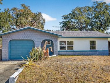 1901 DONALD PLACE, DAYTONA BEACH, FL 32119