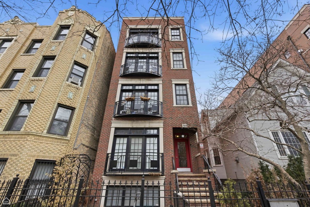 3504 N Fremont Street, Unit 2, Chicago, IL 60657 Main Photo