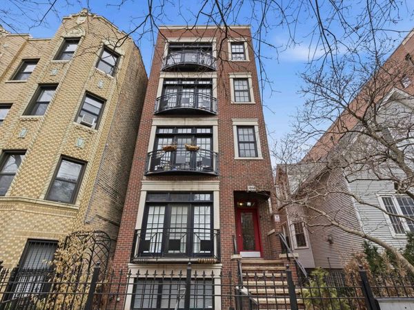 3504 N Fremont Street, Unit 2, Chicago, IL 60657