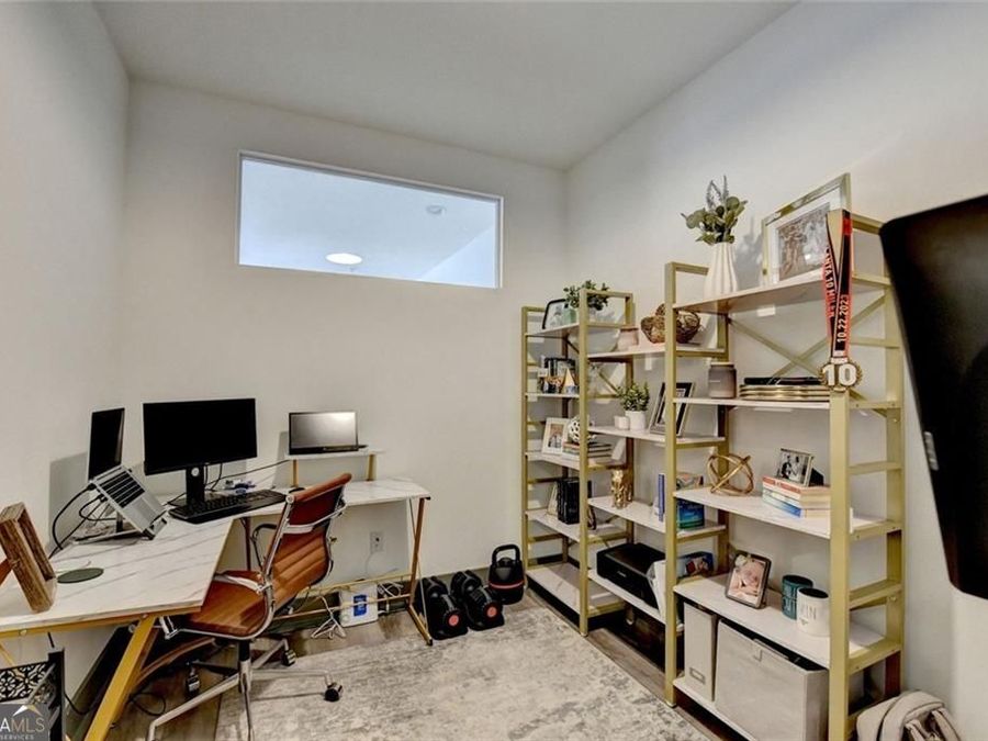 Property Image 19
