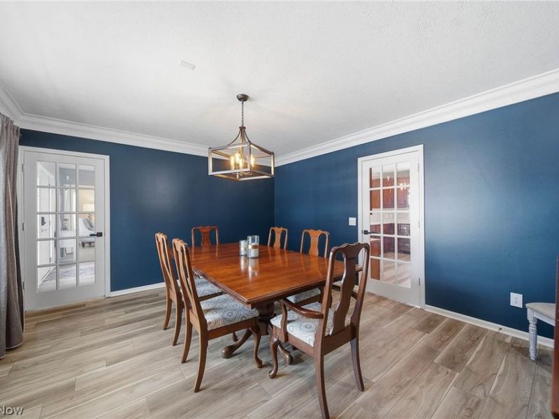 5609 Oakridge Drive, Louisville, OH 44641 Photo 24