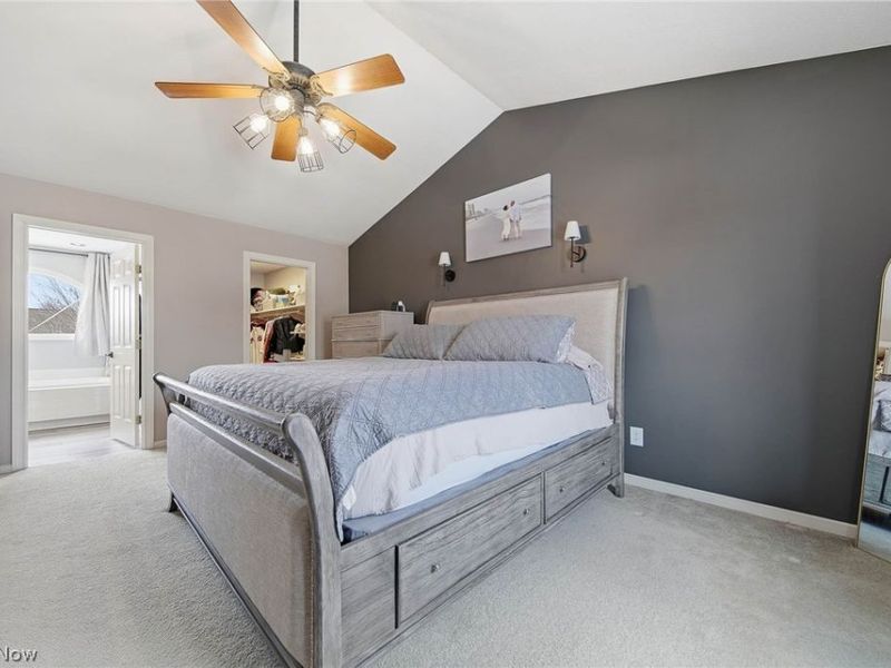 5609 Oakridge Drive, Louisville, OH 44641 Photo 27