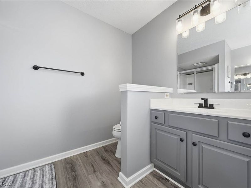 5609 Oakridge Drive, Louisville, OH 44641 Photo 32