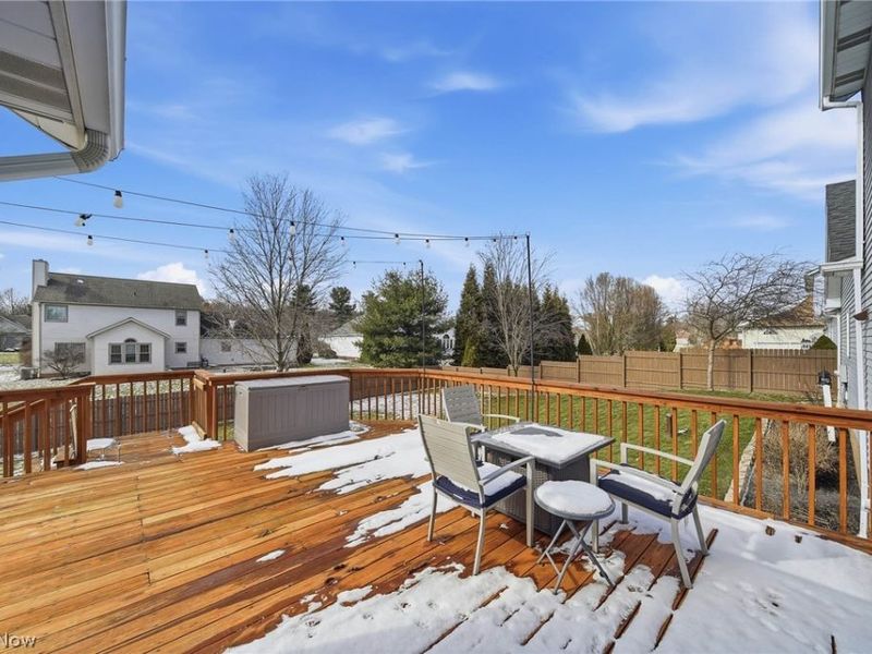 5609 Oakridge Drive, Louisville, OH 44641 Photo 46