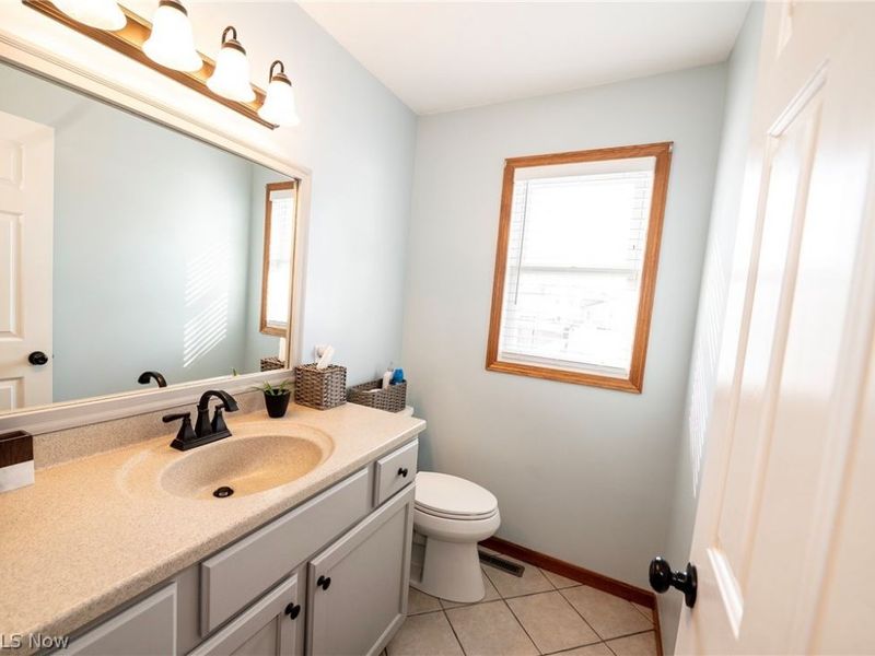 1860 Paradise Street SE, East Sparta, OH 44626 Photo 14