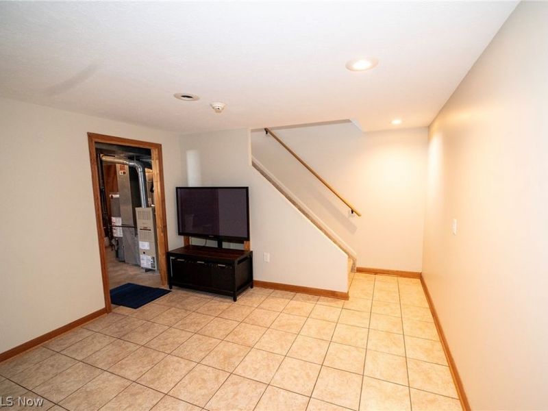 1860 Paradise Street SE, East Sparta, OH 44626 Photo 24