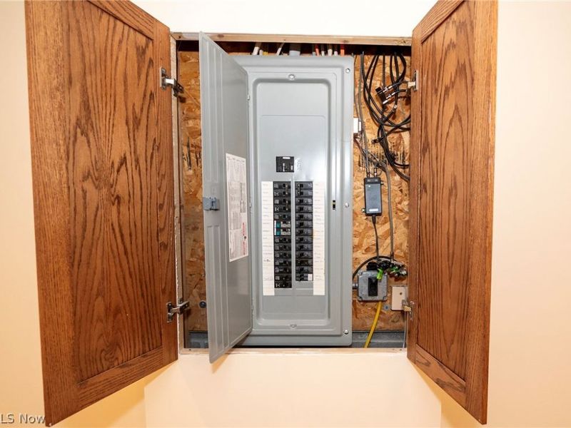 1860 Paradise Street SE, East Sparta, OH 44626 Photo 29